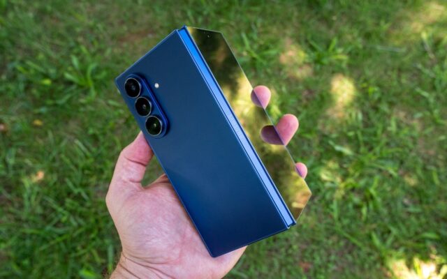 Galaxy Unpacked 2026: Samsung Chuyển Mình Trong Cuộc Đua Smartphone Gập