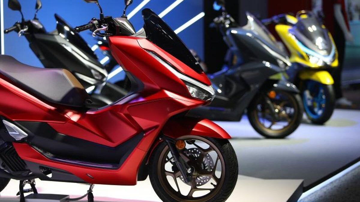 Khám Phá Honda PCX160 2027: Công Nghệ Tiên Tiến và Đối Thủ Cạnh Tranh