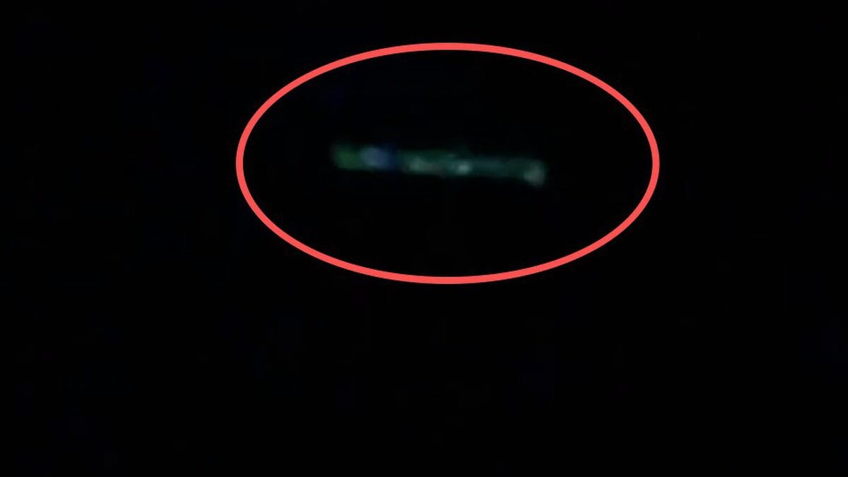 Hiện Tượng Ánh Sáng Xanh Kỳ Bí Trên Bầu Trời Châu Âu: Triệu Chứng Của Khoa Học Hay UFO?