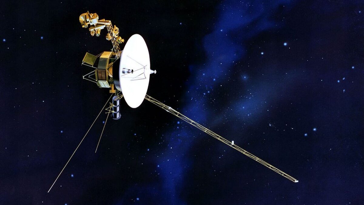 NASA Vẫn Duy Trì Liên Lạc Với Voyager 2 Từ Khoảng Cách 21 Tỷ Km