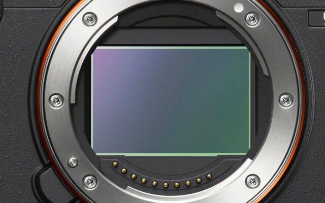 Sony và TSMC Đầu Tư 6,3 Tỷ USD Vào Cảm Biến Ảnh Thế Hệ Mới Để Tăng Cường Công Nghệ Camera