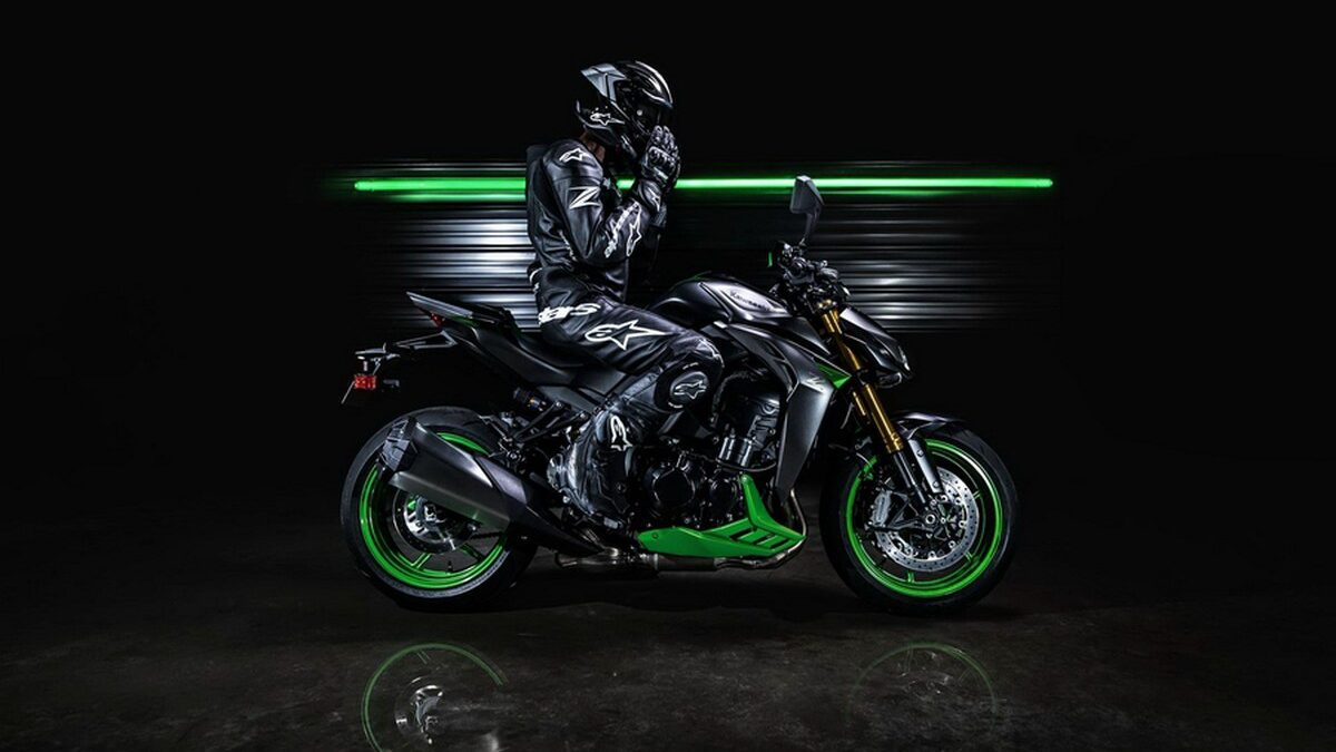 Kawasaki Z1100 2027: Mẫu Nakedbike Mới Đầy Ấn Tượng Đối Đầu Những Đối Thủ Huyền Thoại