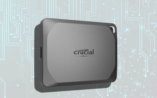 Khách Hàng Đòi Quyền Lợi Khi SSD Crucial 4TB Bị Hỏng: Cuộc Chiến Với Hãng Sản Xuất