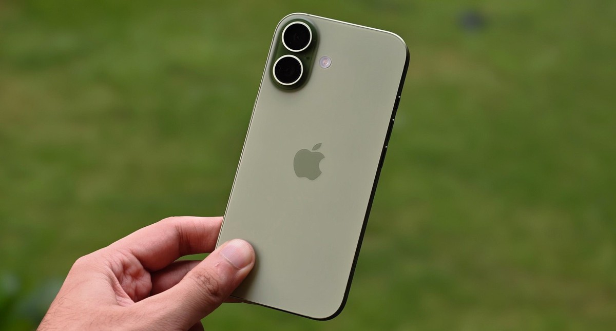 Lý Do Bạn Nên Chọn iPhone 17 Thay Vì Chờ iPhone 18 Pro