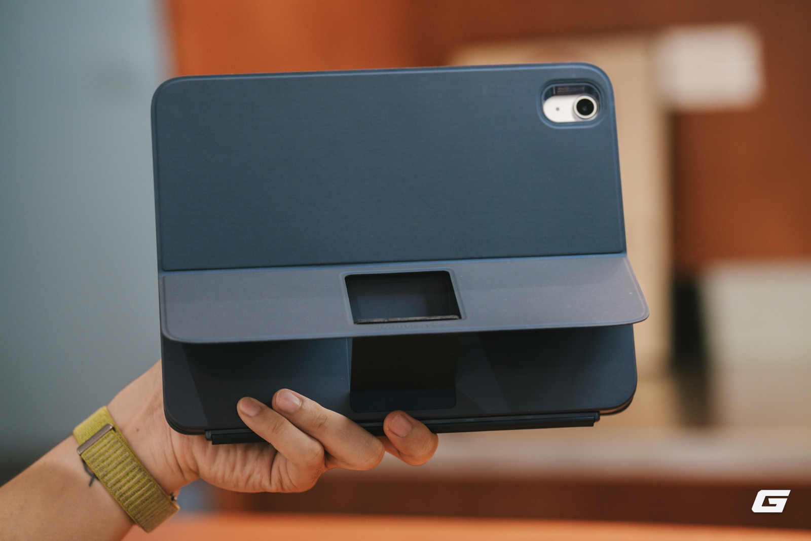 Bàn phím tháo rời cho iPad có pin dùng 2 tháng, giá chỉ hơn 1 triệu đồng - Ảnh 2.