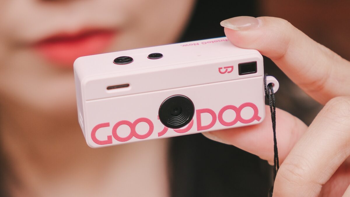 Máy Ảnh Mini GOOJODOQ: Xu Hướng Thời Trang Đáng Chú Ý Của Gen Z