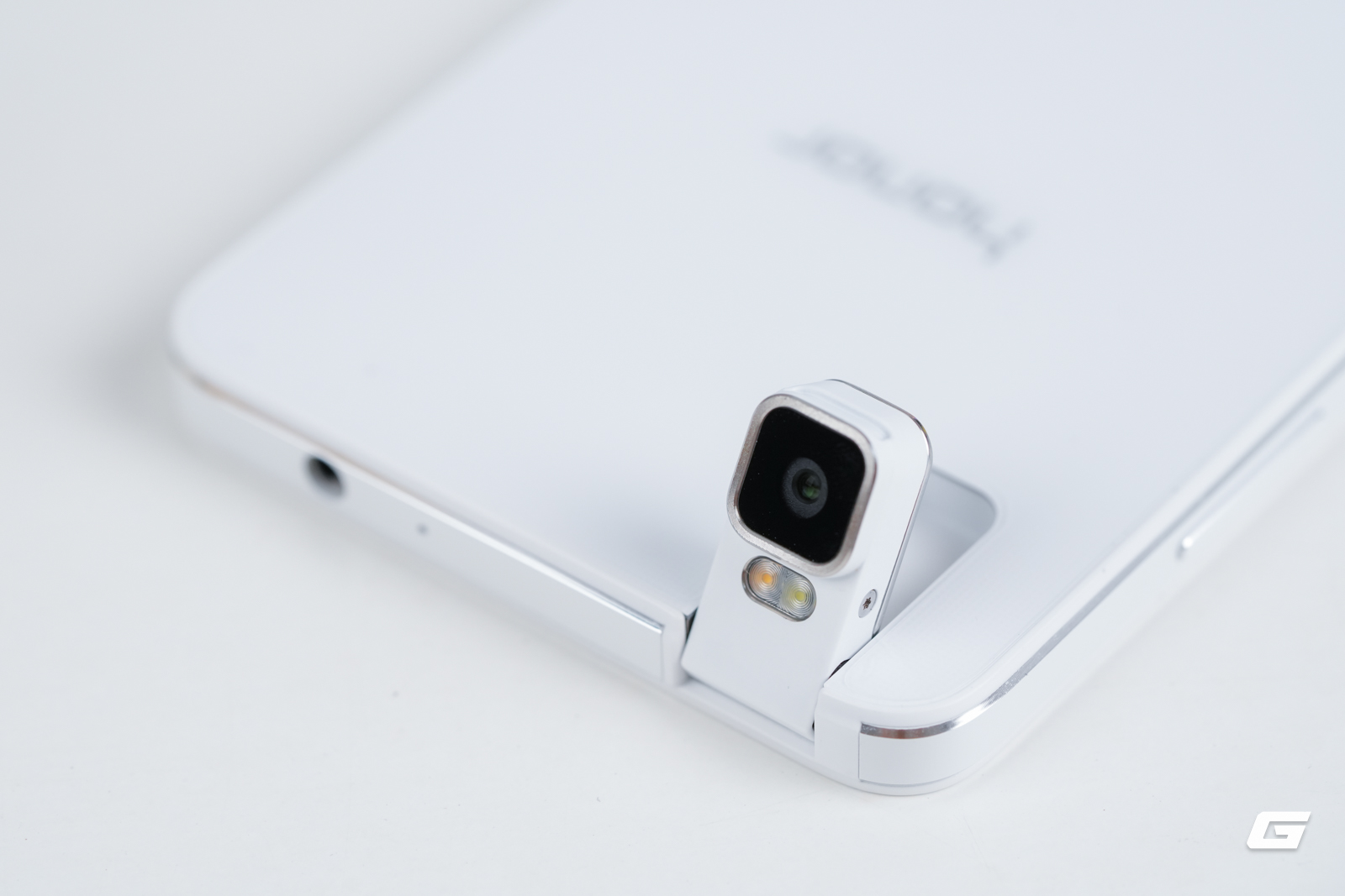 Nhìn lại HONOR 7i - Ảnh 4