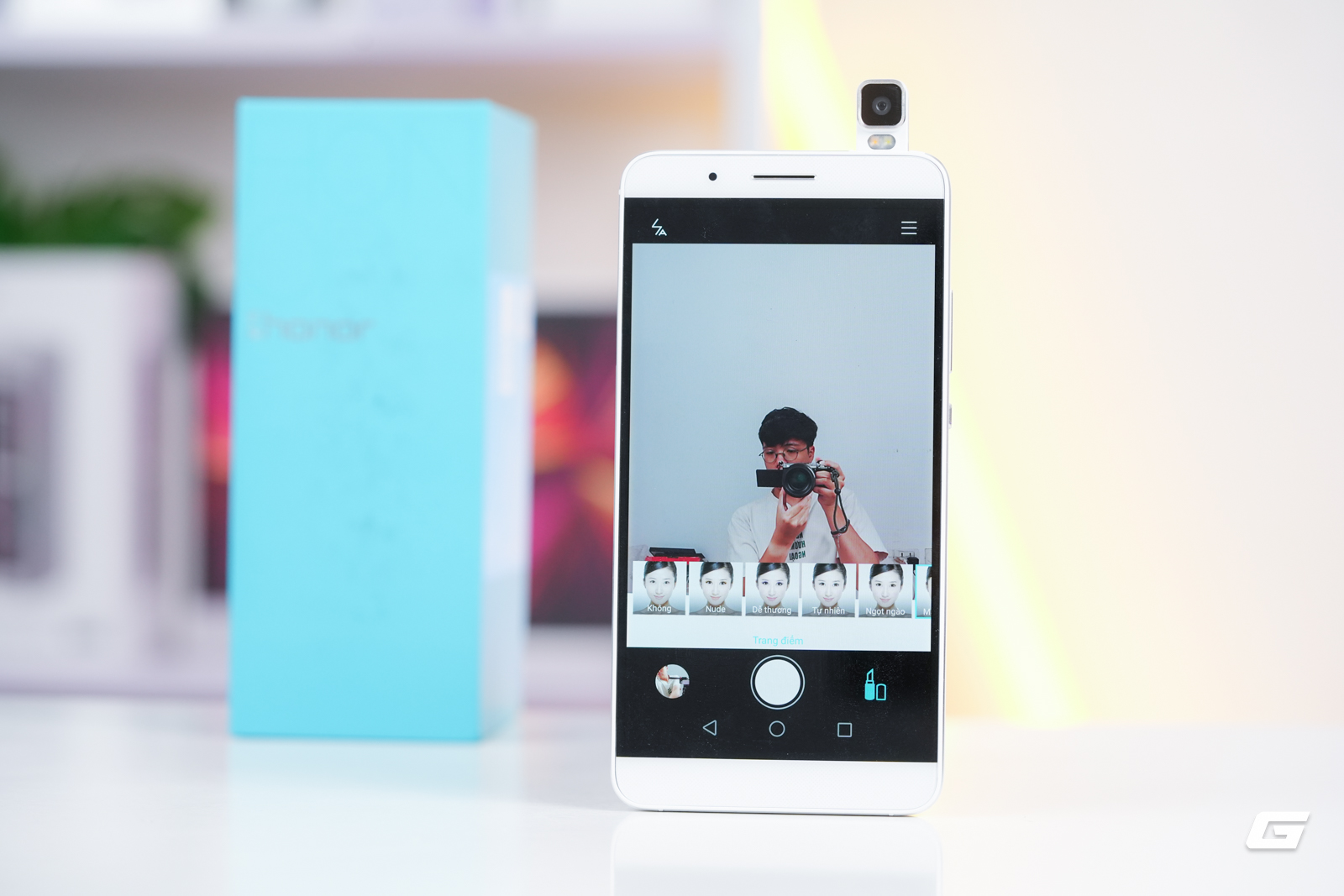 Nhìn lại HONOR 7i - Ảnh 1