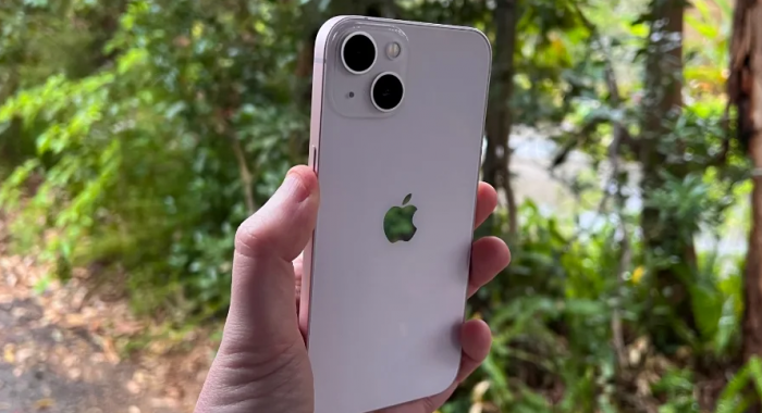 gia-iphone-13