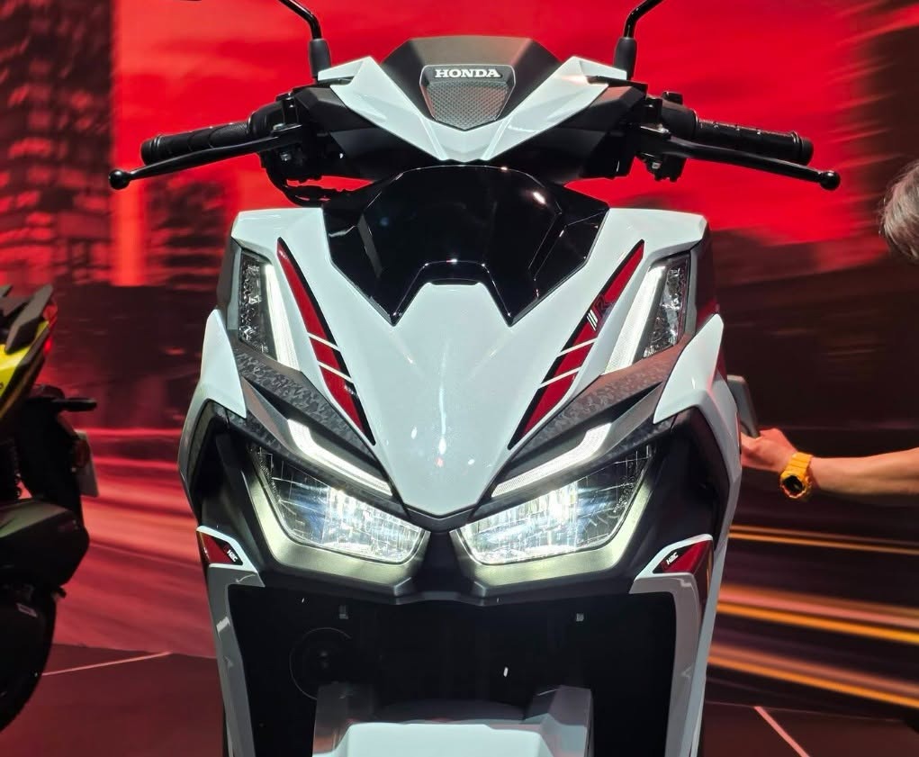honda-click-160-3-1785970366696372496615-031830-1788087033392-17880870352651992215913