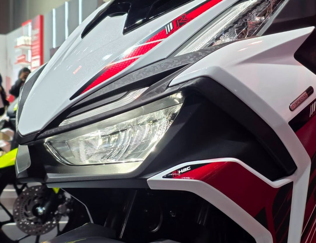 honda-click-160-4-1785970366729295598813-031830-1788087035996-1788087036192487178205