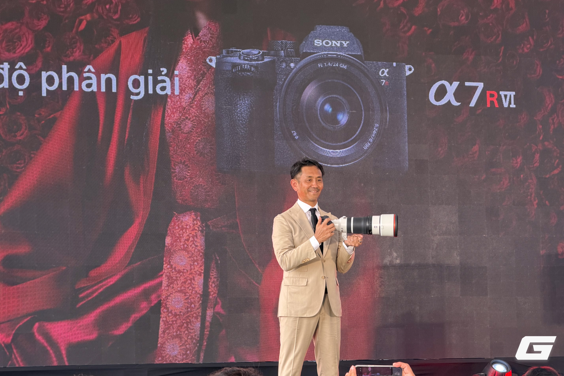 Máy ảnh Sony Alpha 7R VI ra mắt tại Việt Nam