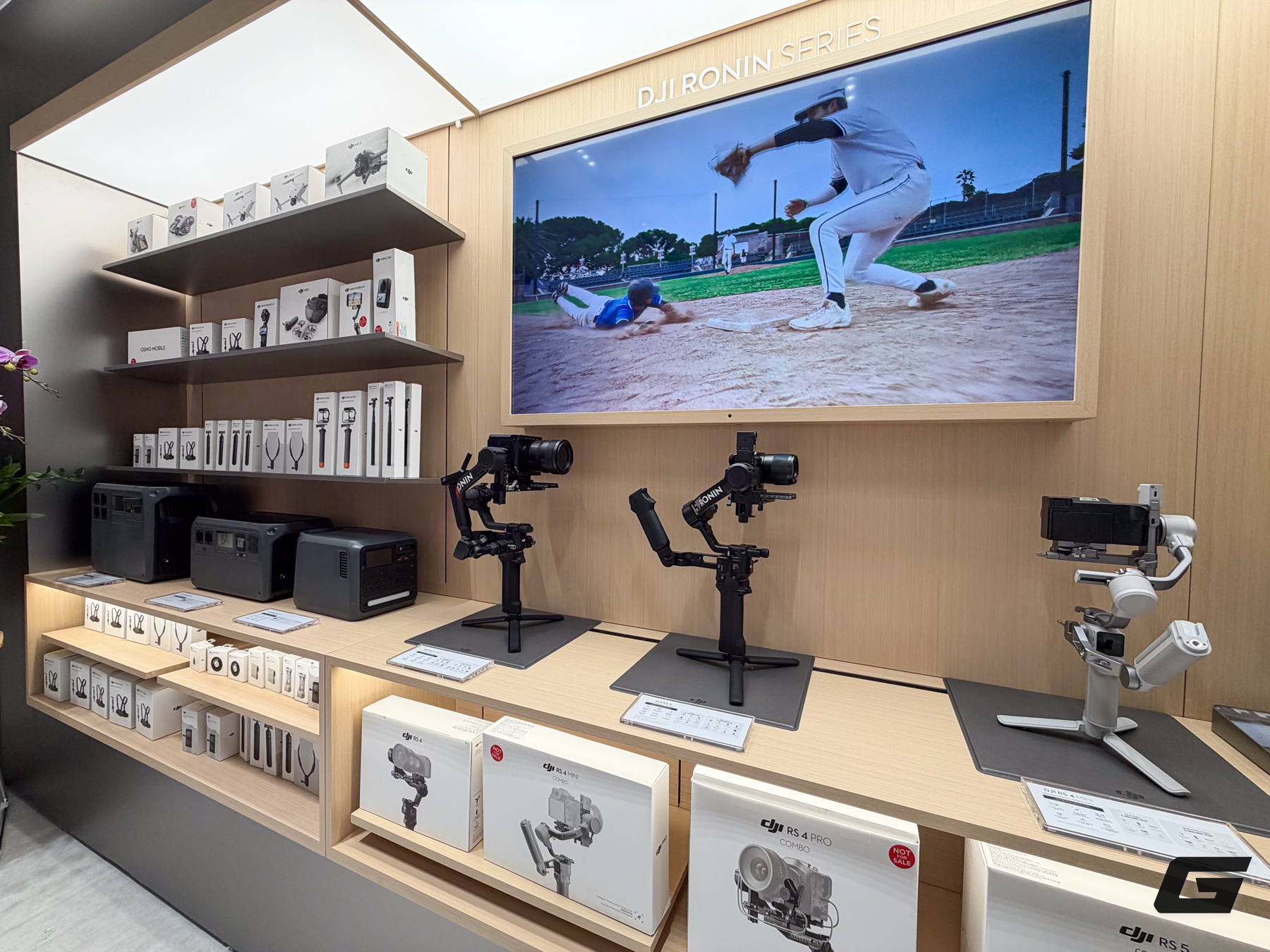 img8853-17834010368651527695601 Cửa hàng DJI tại Việt Nam - Ảnh 8.