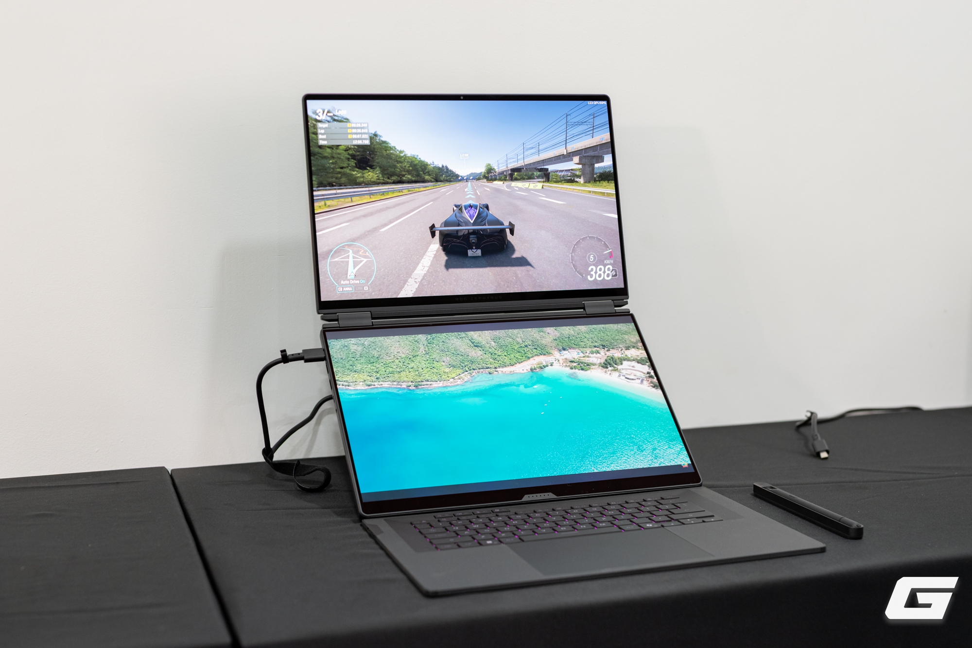 ASUS ROG Zephyrus Duo