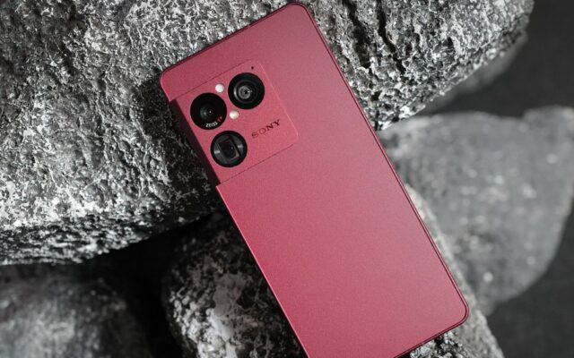 Sony Xperia 1 VIII: Flagship Độc Đáo Với Jack Tai Nghe 3.5mm Ra Mắt Tại Việt Nam