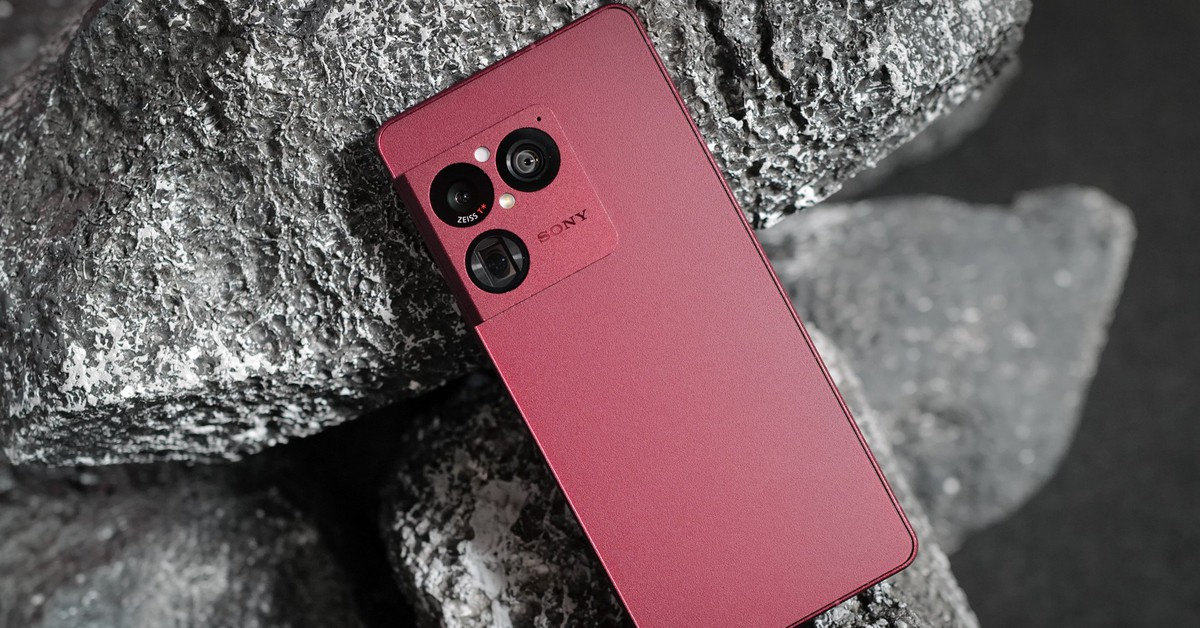 Sony Xperia 1 VIII: Flagship Độc Đáo Với Jack Tai Nghe 3.5mm Ra Mắt Tại Việt Nam