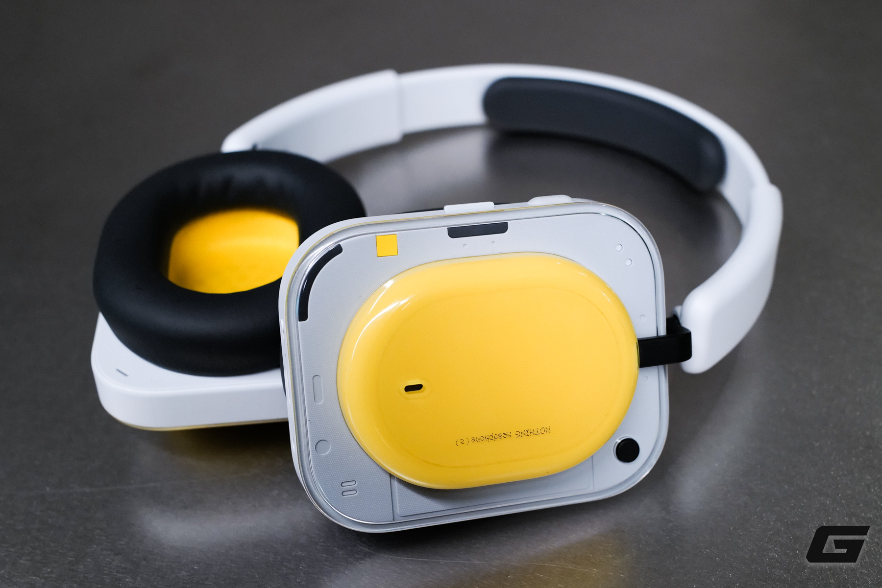 Nothing Headphone a