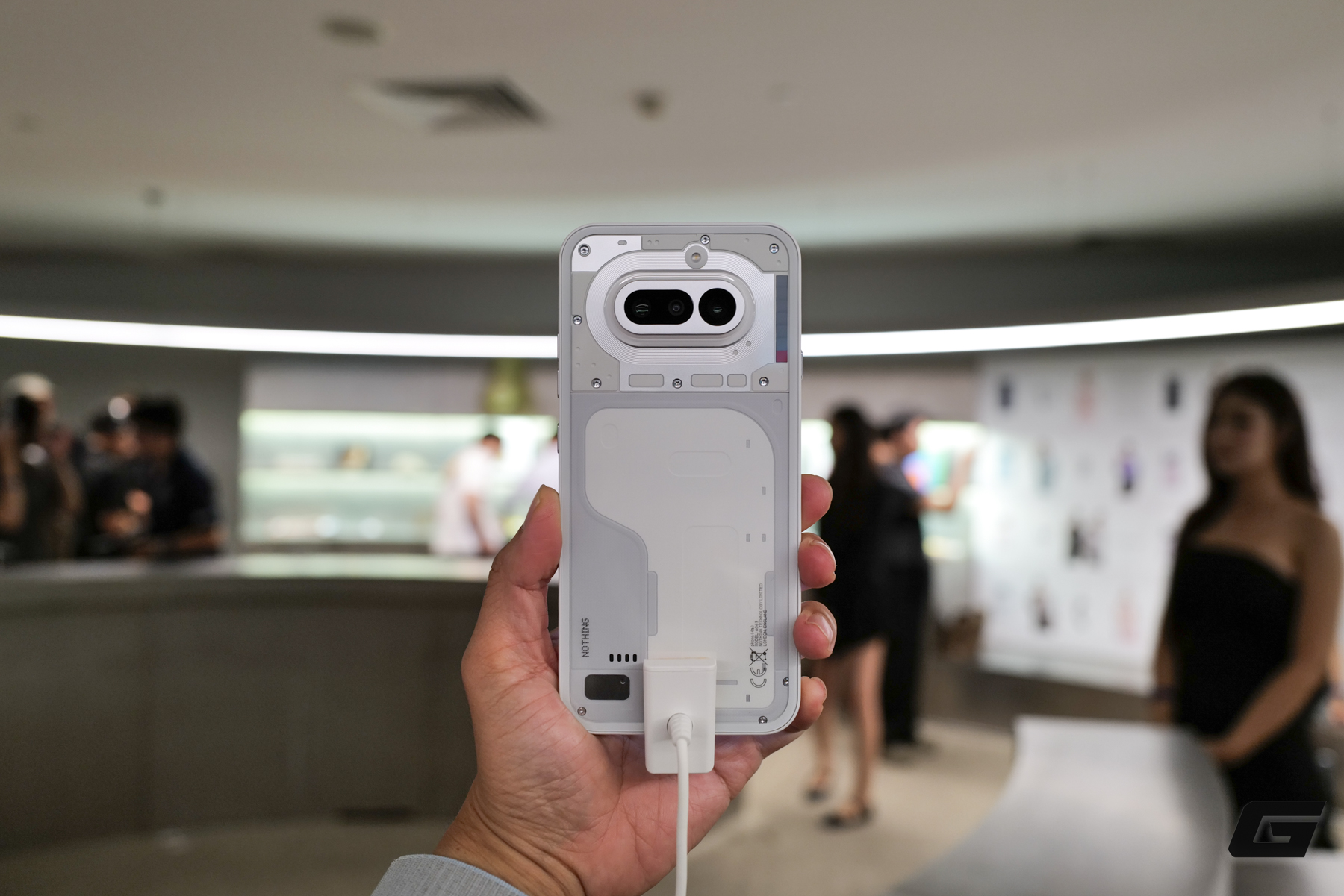 Nothing Ra Mắt Tại Việt Nam