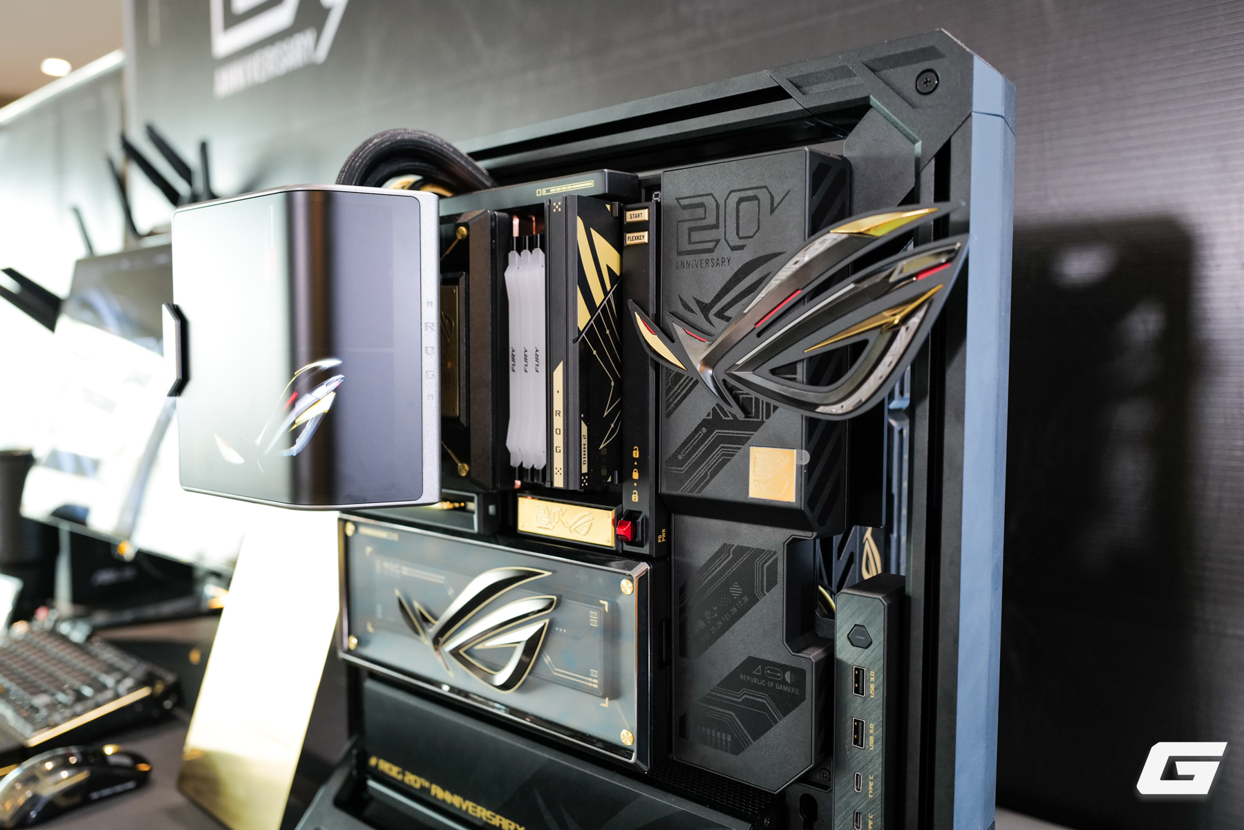 l1330385-17877141375051523833133 ASUS Ra Mắt Bộ Linh Kiện Kỷ Niệm 20 Năm Tại Việt Nam - Ảnh 4.