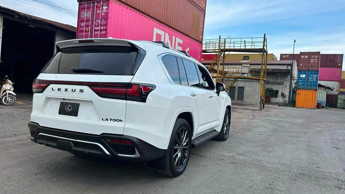 Lexus LX 700h: Đột Phá Trong Thế Giới Xe Điện Tại Việt Nam