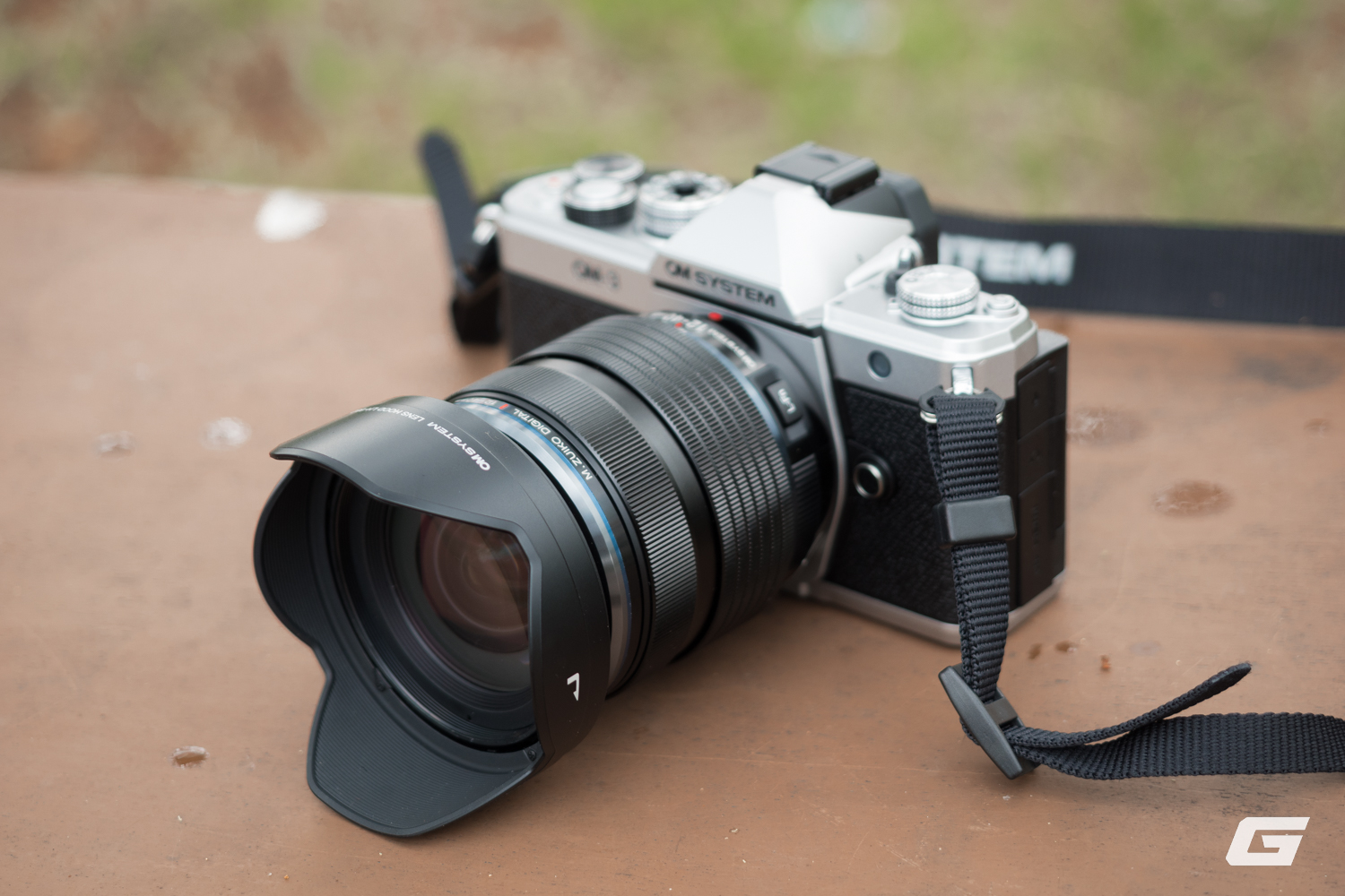 Máy ảnh OM-3