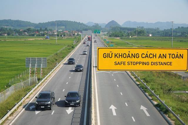Khoảng Cách An Toàn Khi Lưu Thông Trên Cao Tốc Khoảng Cách An Toàn Khi Lưu Thông Trên Cao Tốc