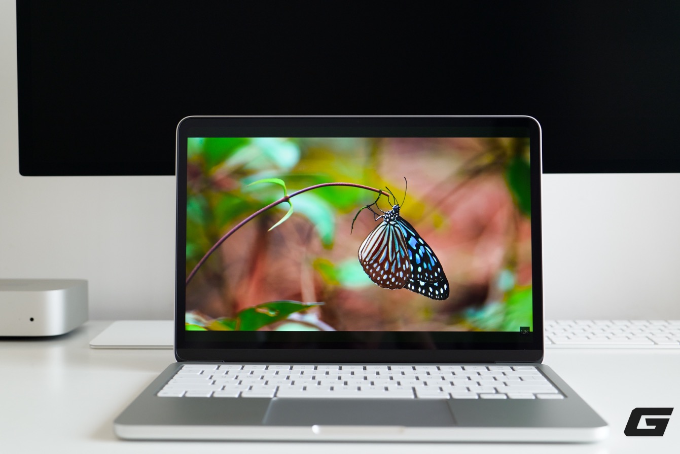 Màn hình sắc nét của MacBook Neo