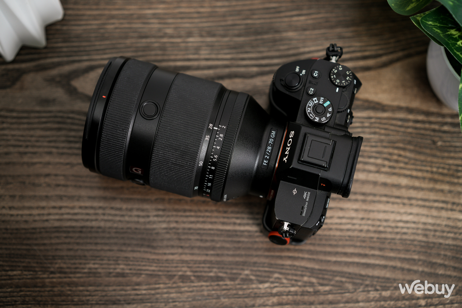 Bokeh tuyệt đẹp từ ống kính Sony