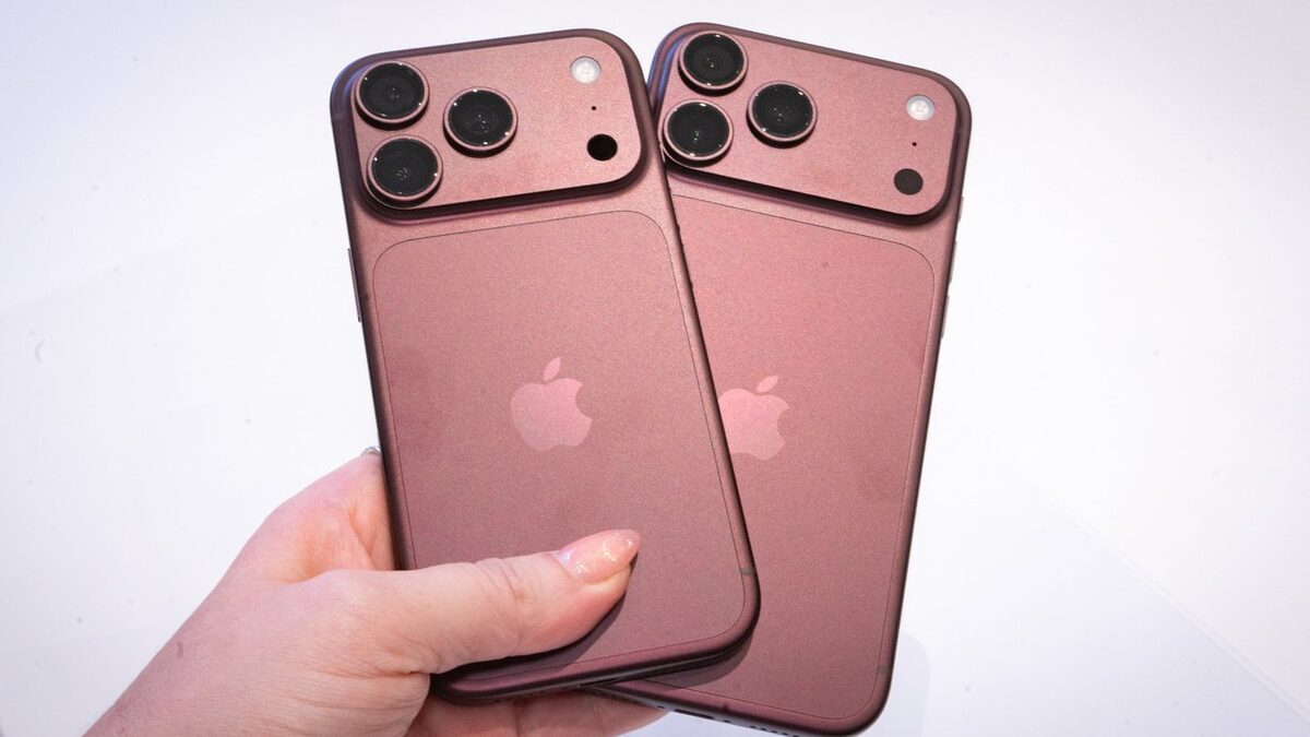 Đặt cọc iPhone 18 Pro: Vì sao người Việt vẫn trả hàng trăm tỷ bất chấp giá cao?