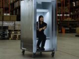 Giải Pháp Làm Mát Đột Phá Từ Nhật Bản: Tủ Lạnh Cho Người