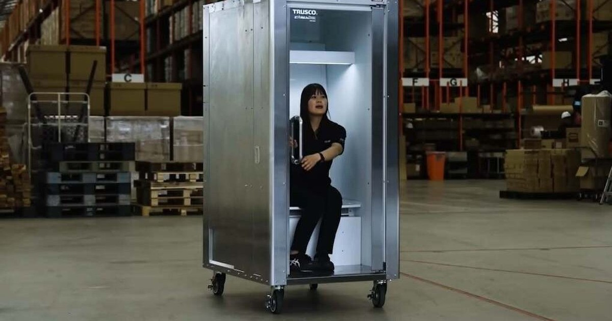 Giải Pháp Làm Mát Đột Phá Từ Nhật Bản: Tủ Lạnh Cho Người