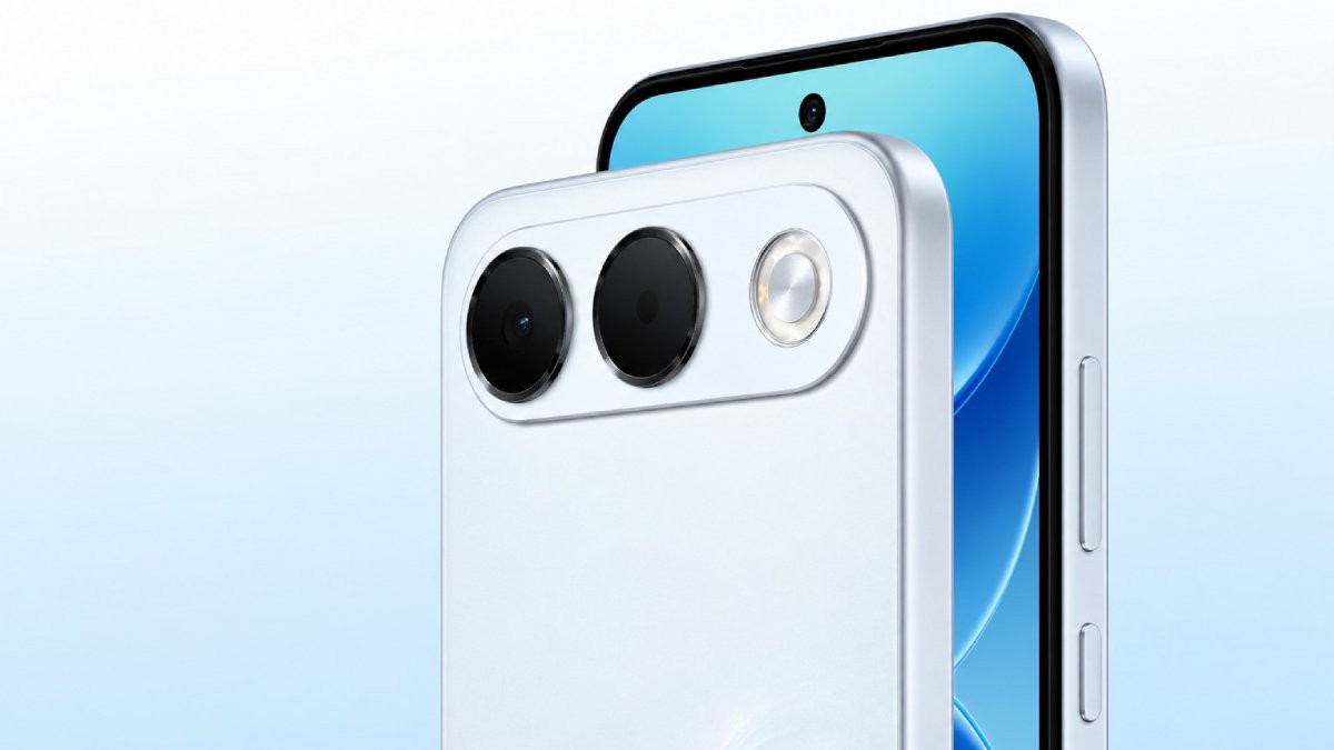 OPPO A7 Pro: pin 8.000mAh, màn OLED 120Hz và thân máy bền dành cho dùng dài ngày