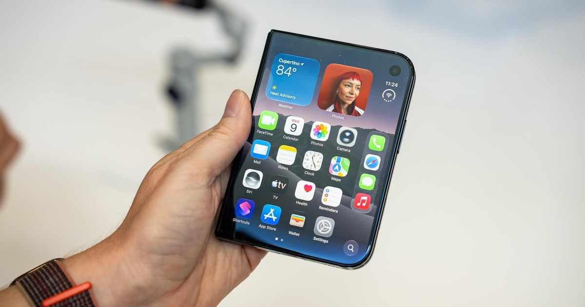 iPhone Duo — thiết kế gập, màn hình lớn và hiệu năng A20 Pro