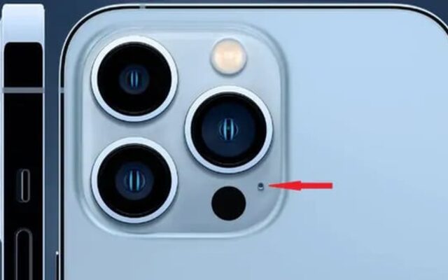 Lỗ nhỏ bên cạnh cụm camera iPhone: Micro ẩn và ảnh hưởng đến chất lượng âm thanh