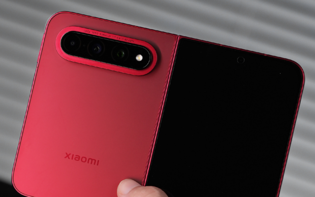 Xiaomi 18 Fold — Khi smartphone gập chuyển thành đỉnh bảng: thiết kế, chip và giá bán