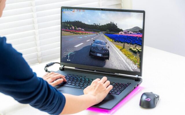 ROG Strix SCAR 18 (2026) — Khi hiệu năng 320W gặp màn hình Mini‑LED 4K 240Hz